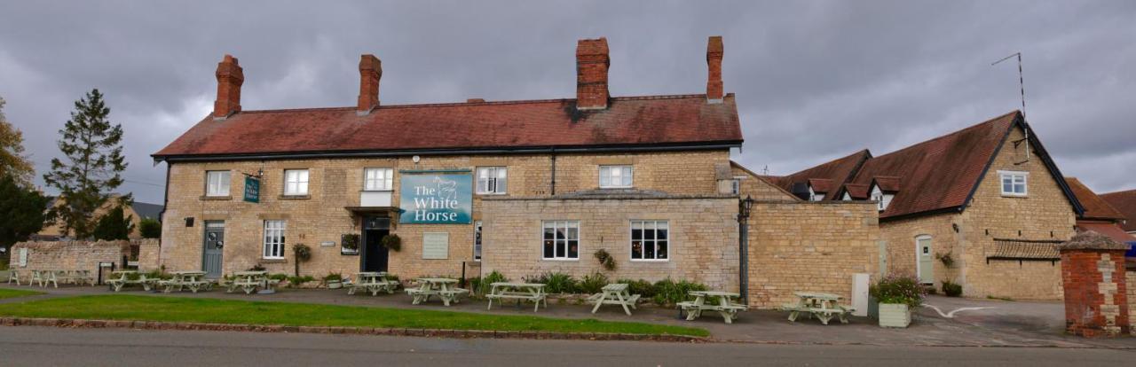 The White Horse Rutland Empingham Hotel Esterno foto