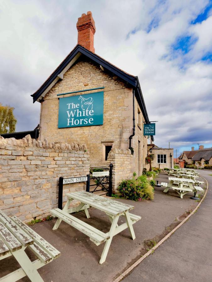 The White Horse Rutland Empingham Hotel Esterno foto